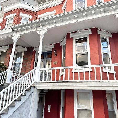 Classical Isbills Row House Close To Nyc Bayonne Bagian luar foto